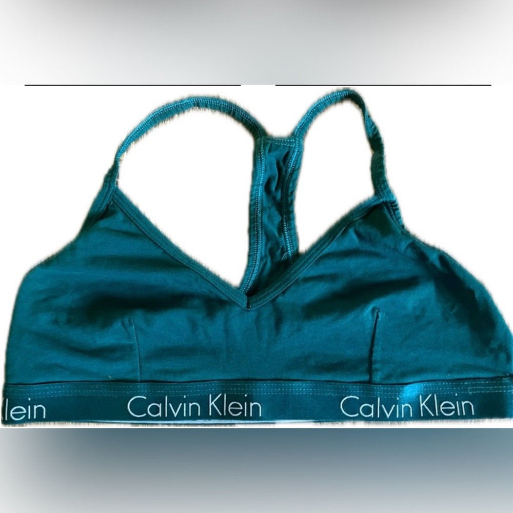 Calvin Klein racerback Bralette. Excellent condition. Size Medium.
